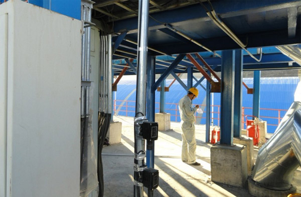 電伴熱帶為企業(yè)管道設備保溫防凍省電75%(圖1)