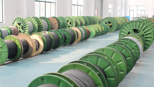 電伴熱與蒸汽伴熱相比有哪些優(yōu)勢(shì)？(圖1)